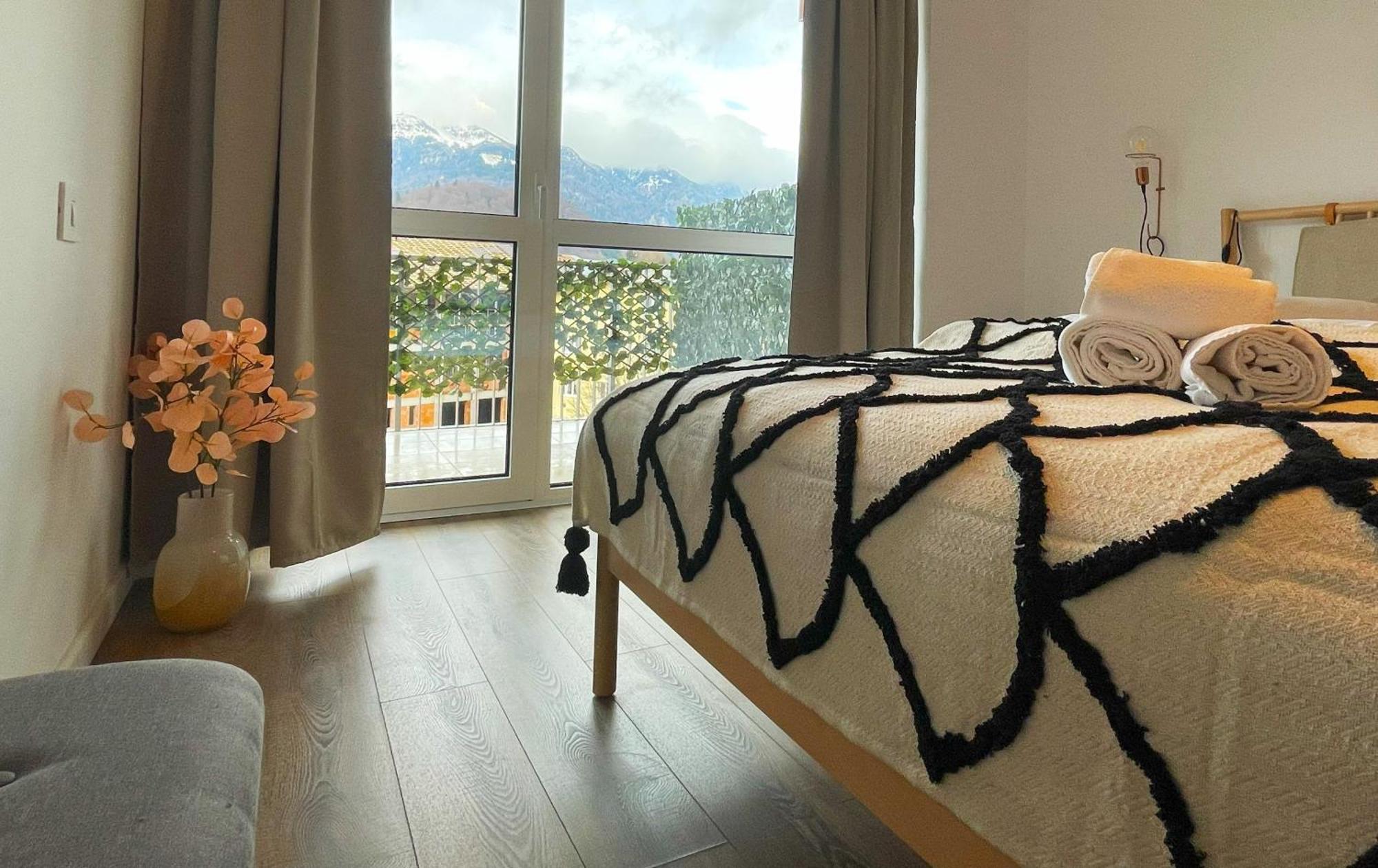 Rosewood Boutique Apartment Sinaia Esterno foto