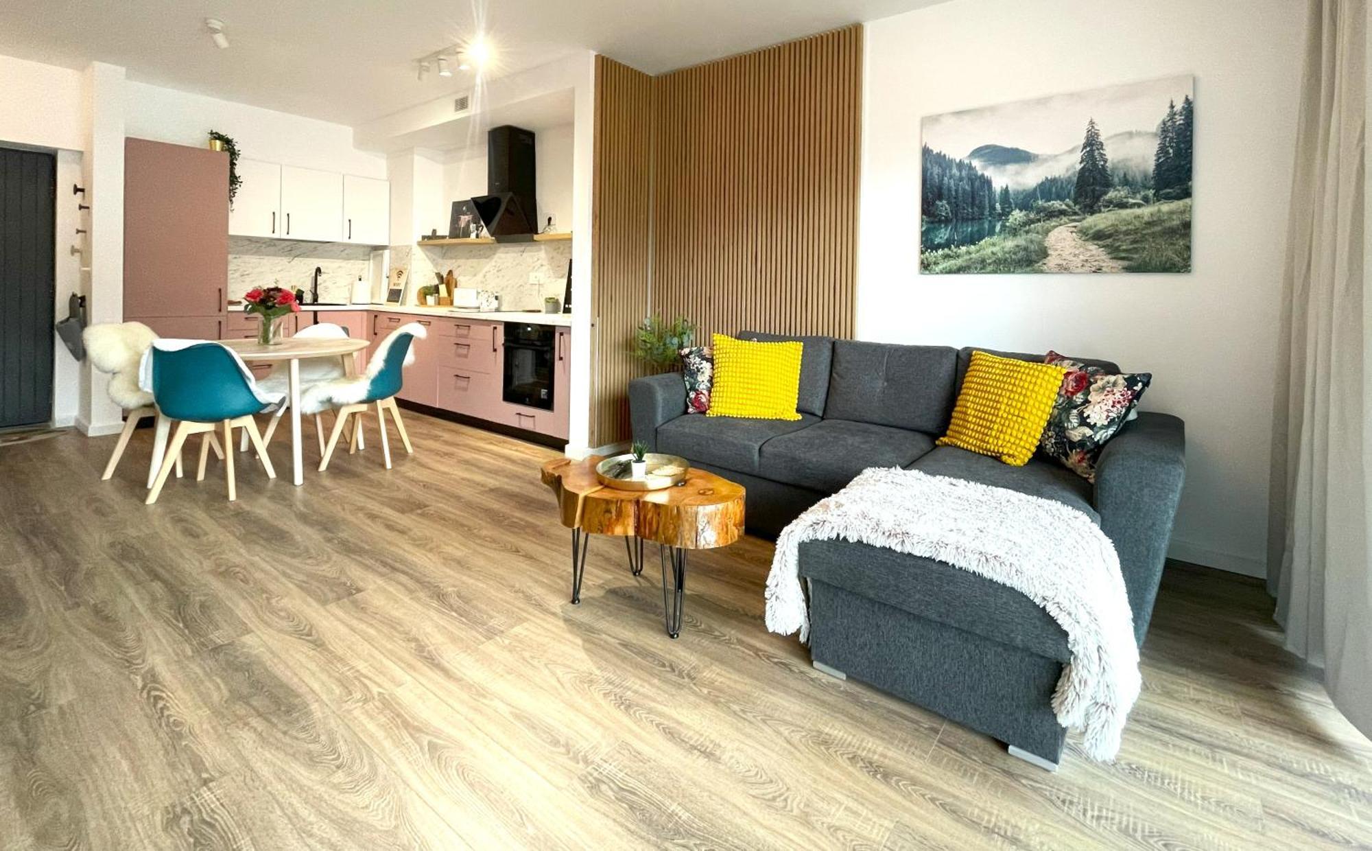 Rosewood Boutique Apartment Sinaia Esterno foto