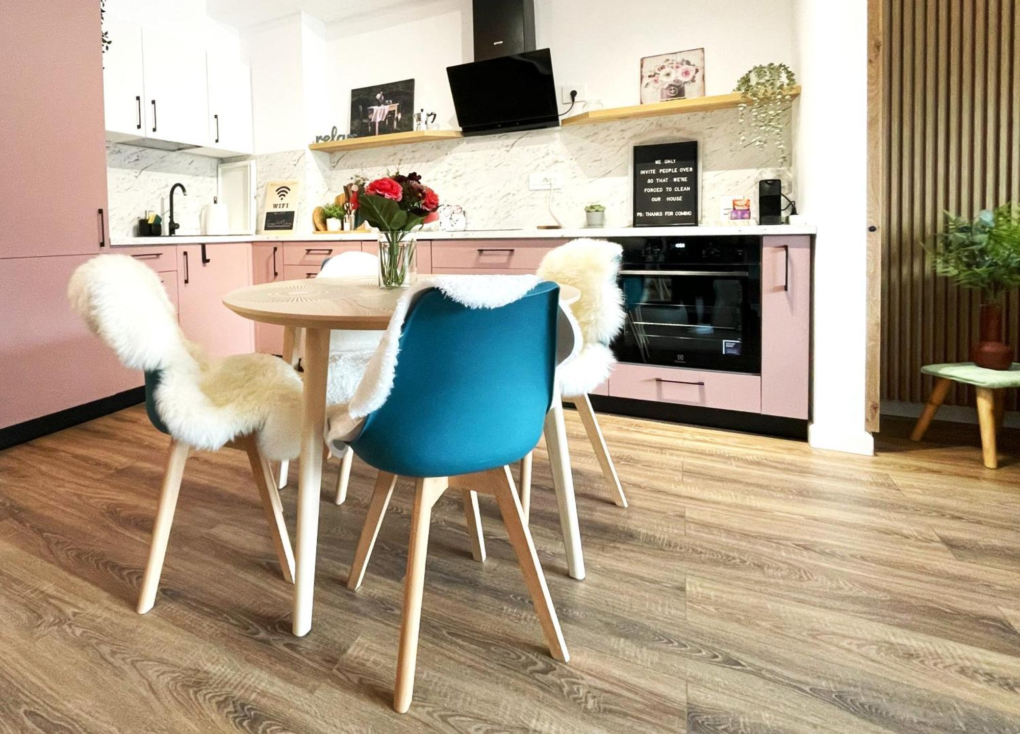 Rosewood Boutique Apartment Sinaia Esterno foto