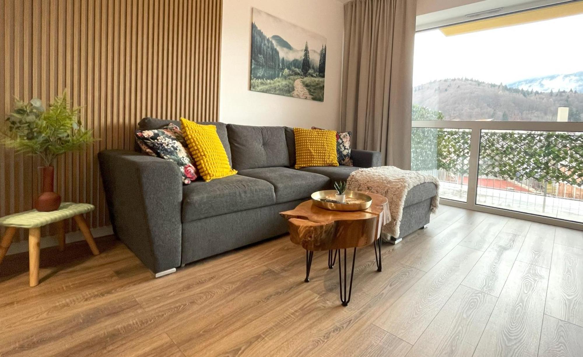 Rosewood Boutique Apartment Sinaia Esterno foto